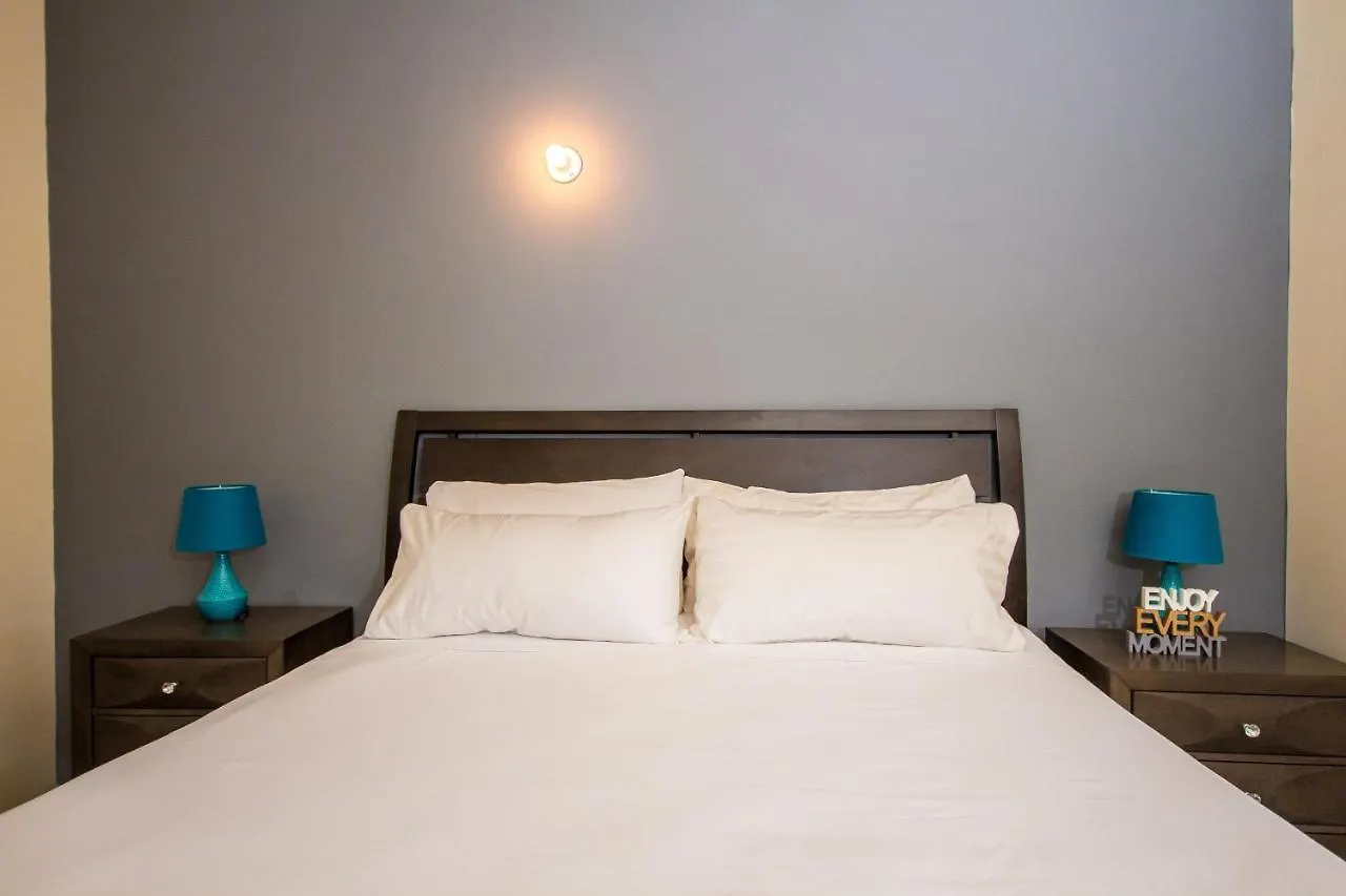 Ochi Rios Drax Hall 3 Bed Sleeps 7 Exquisitely Fully Furnished Accommodations 奥乔里奥斯 0*,  牙买加